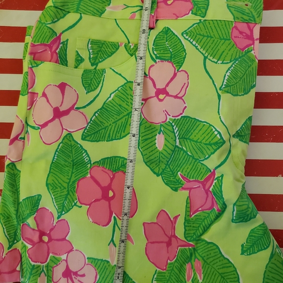 Lilly Pulitzer Pants - Lily pulitzer shorts size 6 NWOT